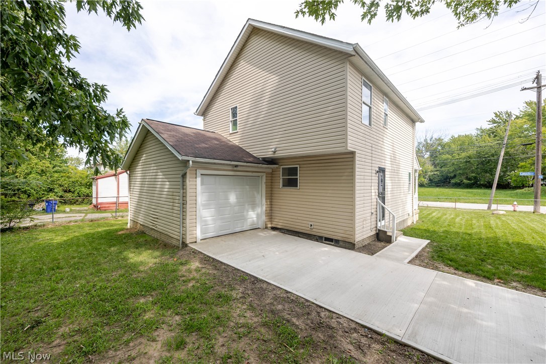 1404 Lakeview Road Property Photo 30