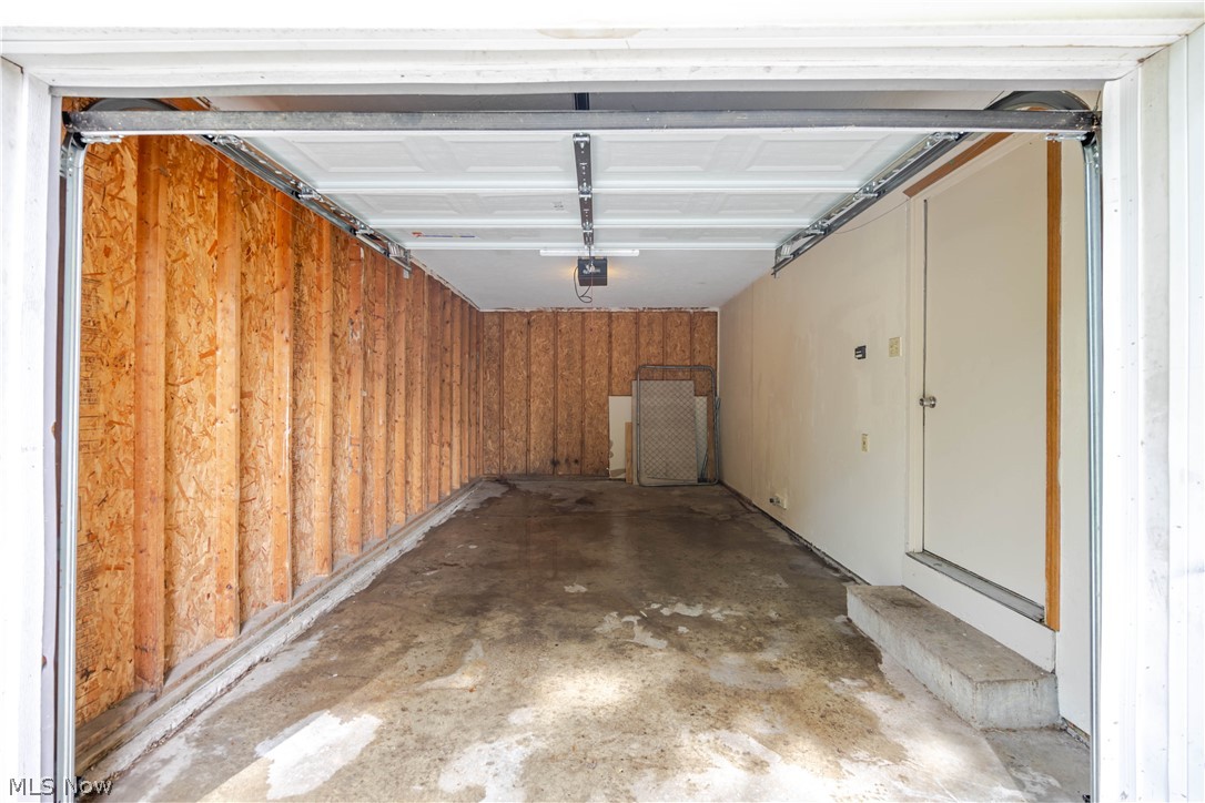 1404 Lakeview Road Property Photo 32