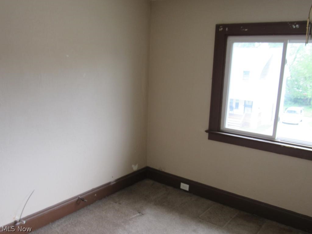 4273 E 136 Property Photo 16