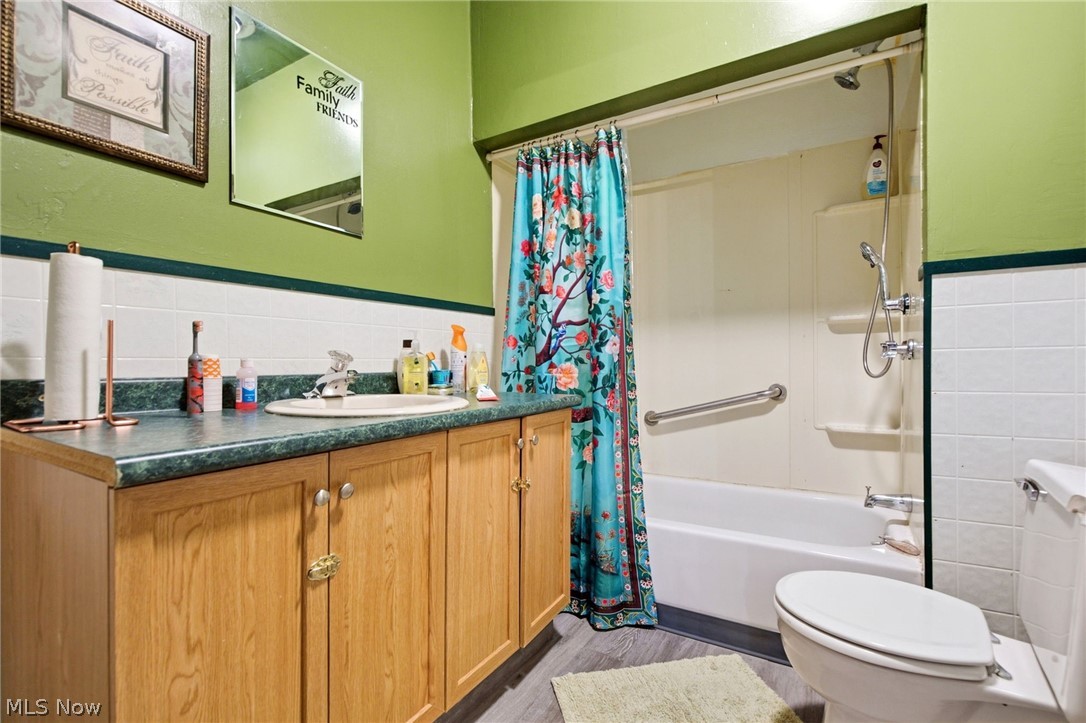 7910 Saint Clair Avenue Property Photo 29