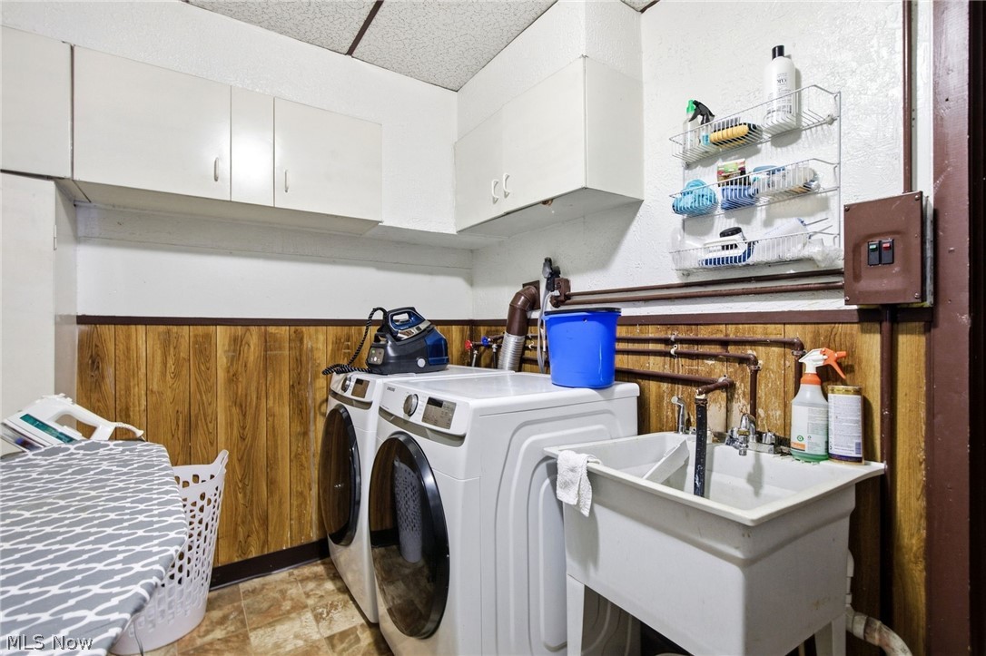 7910 Saint Clair Avenue Property Photo 30