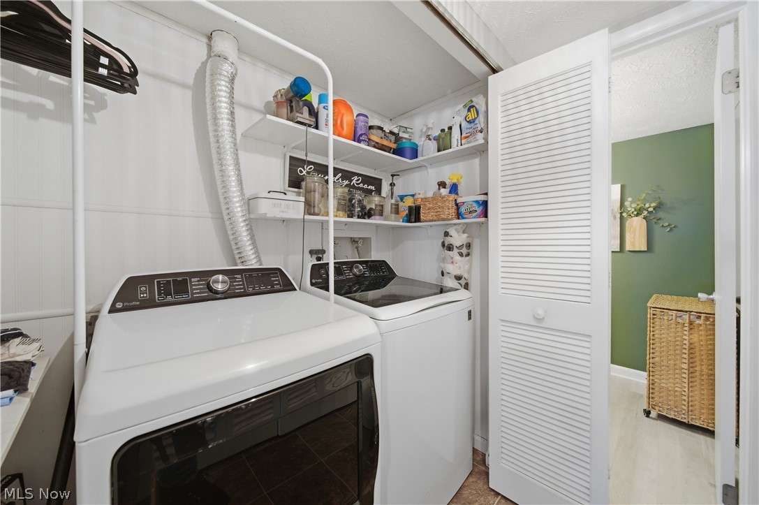 2137 Beechtree Drive Property Photo 21