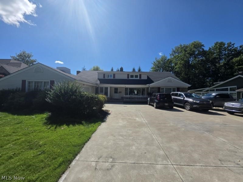 24750 S Woodland Road Property Photo 1