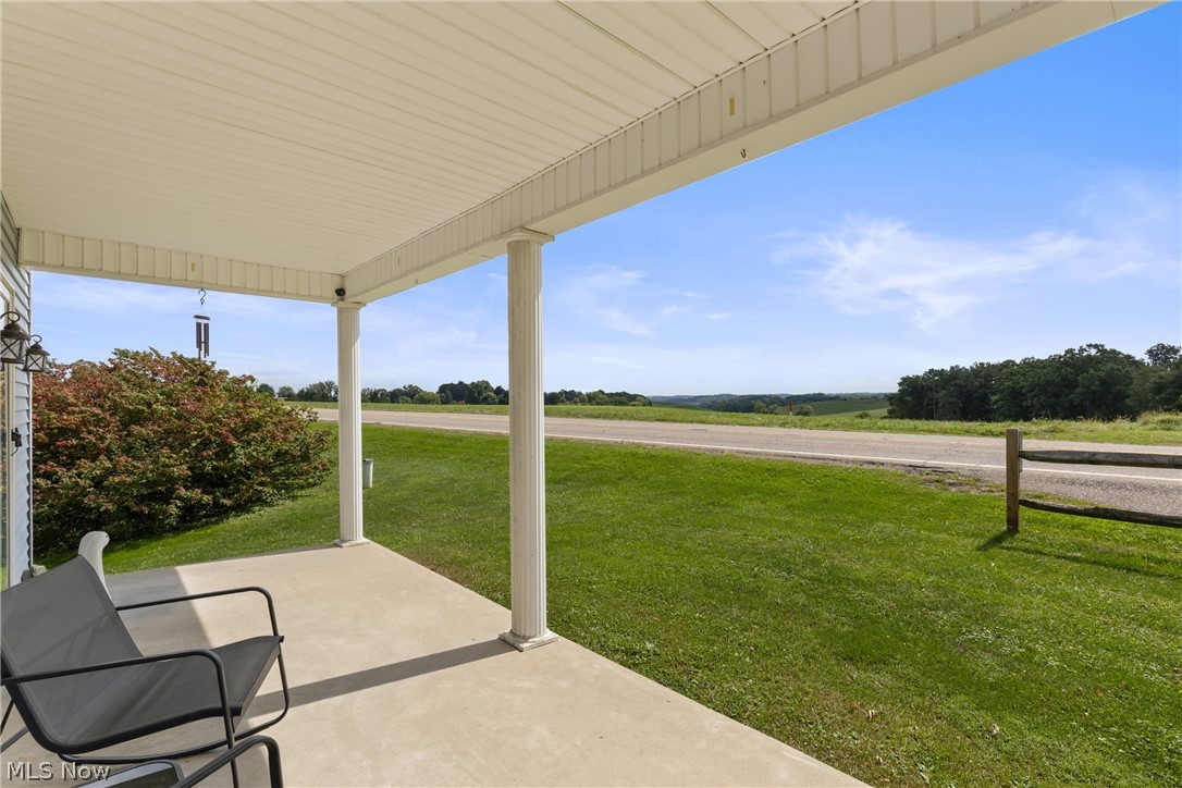 72395 Uniontown Flushing Road Property Photo 3
