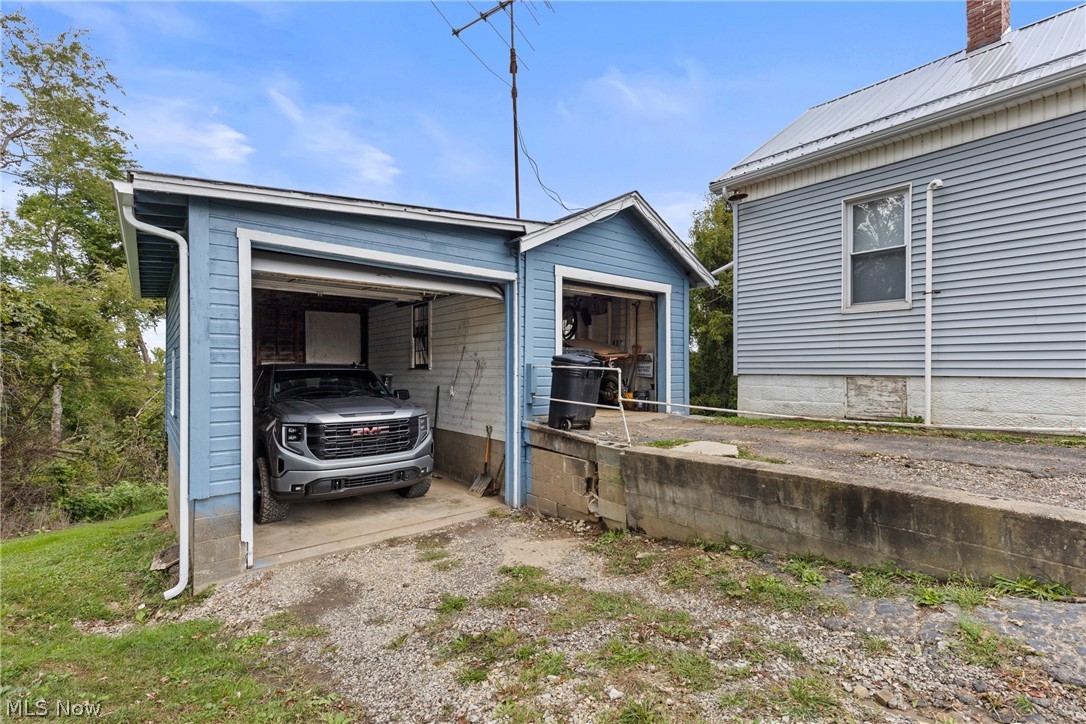 72395 Uniontown Flushing Road Property Photo 30