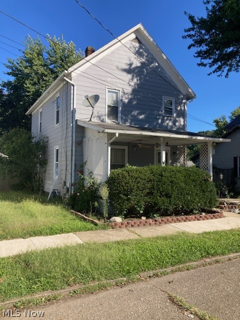 134 8th Street NE