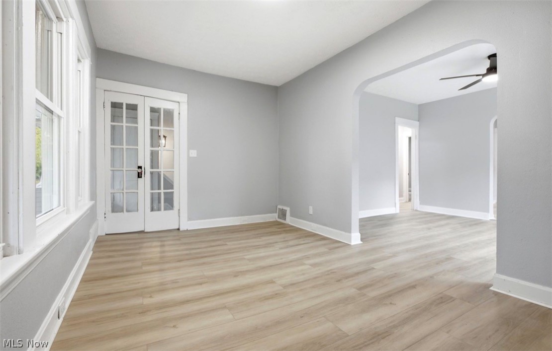 12000 Soika Property Photo 5