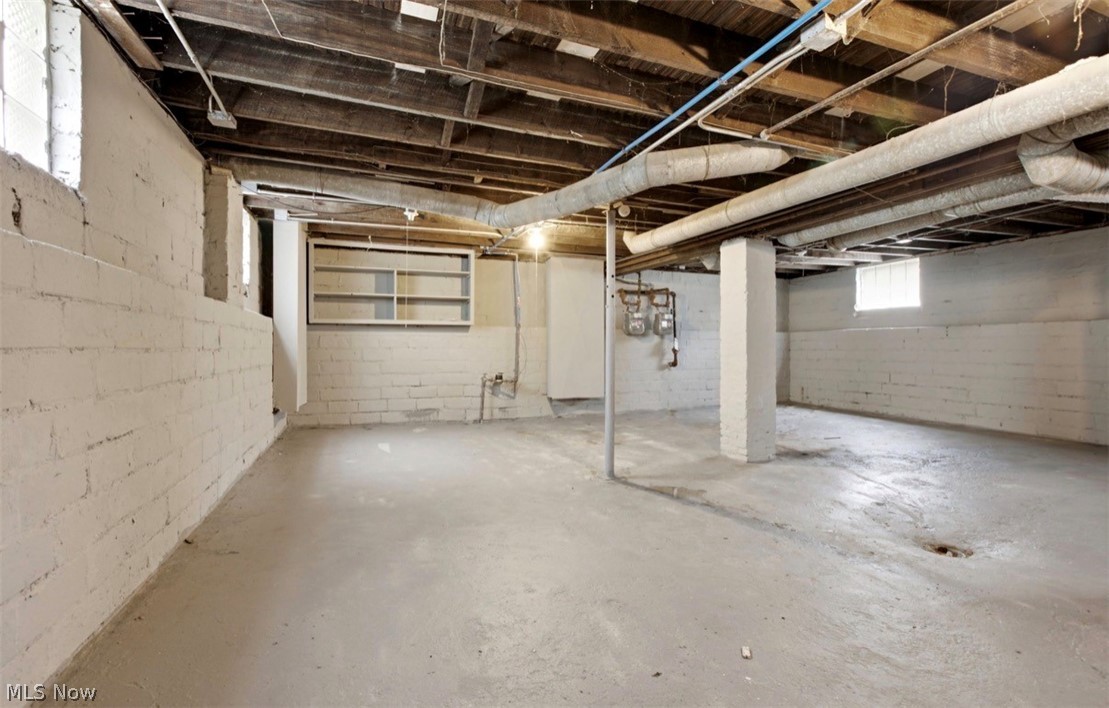 12000 Soika Property Photo 42