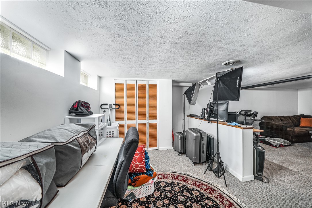 14611 Krems Avenue Property Photo 30