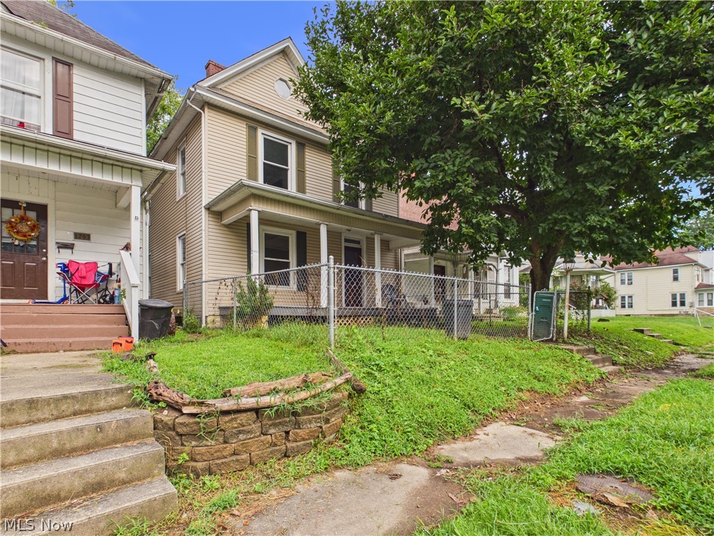 1705 Park Street Property Photo 1