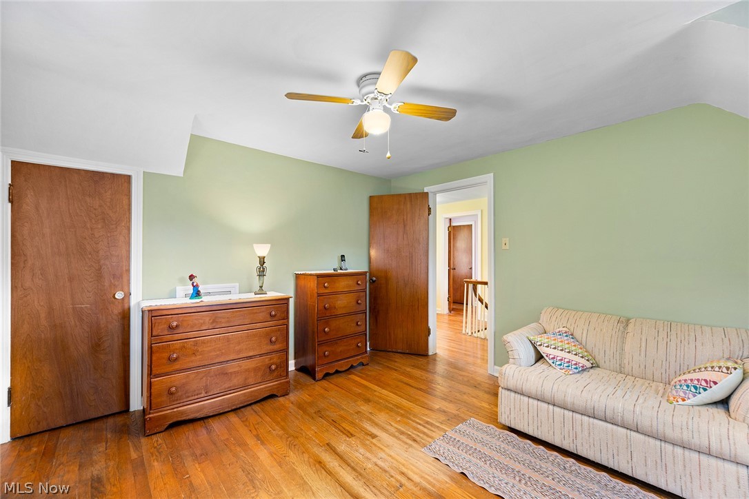 691 E Ford Avenue Property Photo 20
