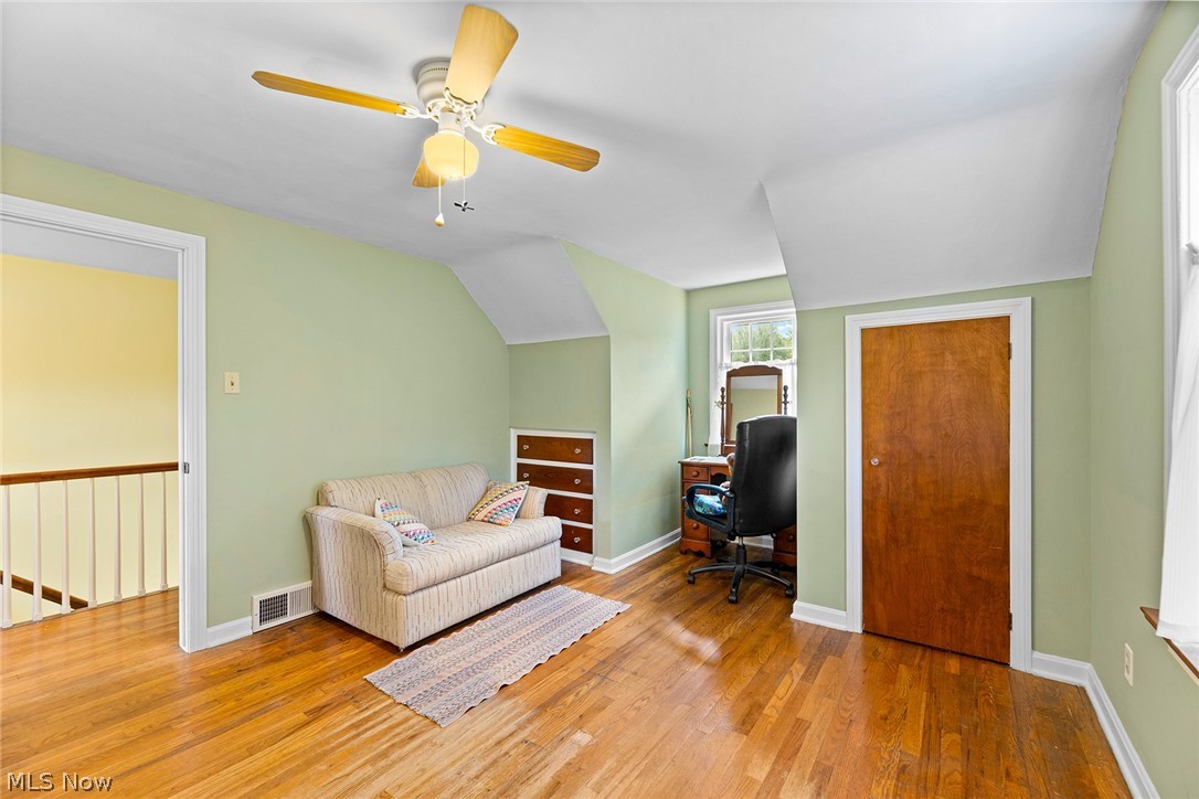 691 E Ford Avenue Property Photo 22