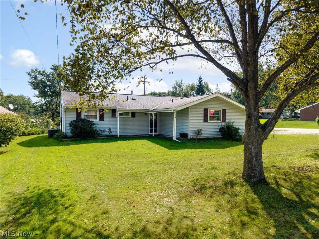 3714 State Route 43 Property Photo 1