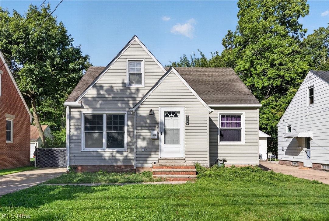 1128 Irene Road Property Photo 1