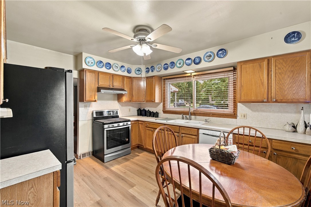 878 Witner Avenue Property Photo 17
