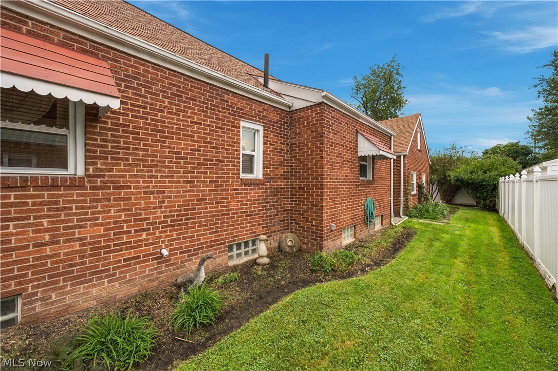 878 Witner Avenue Property Photo 31