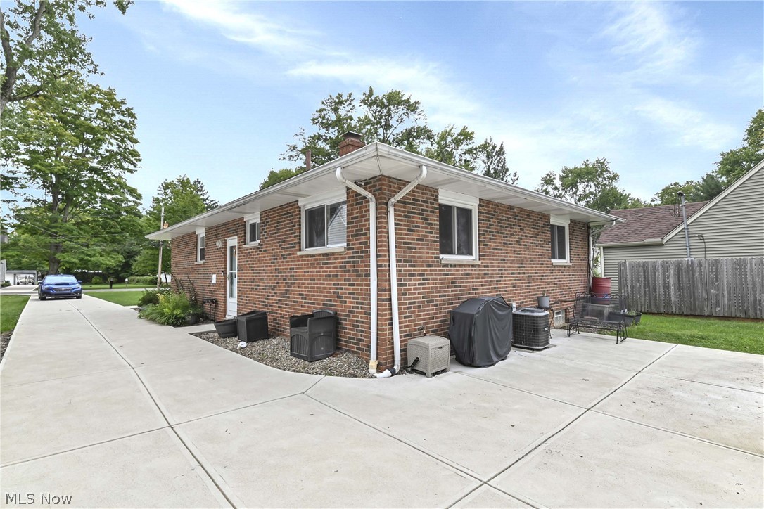 4695 Martin Drive Property Photo 33