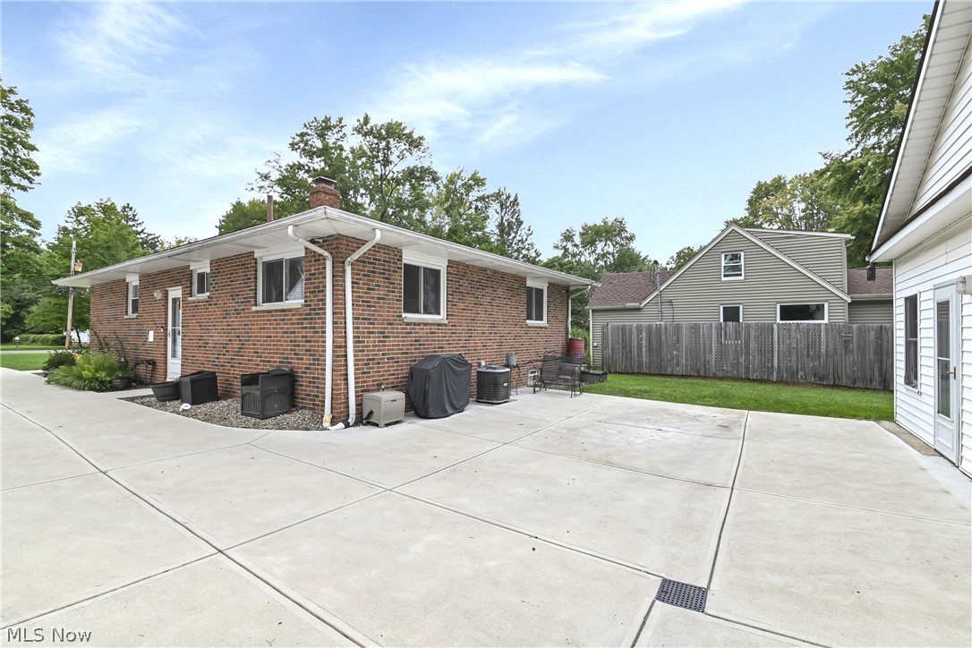4695 Martin Drive Property Photo 34