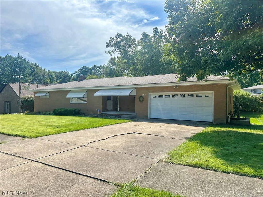 1525 Bellvue Drive Property Photo 1