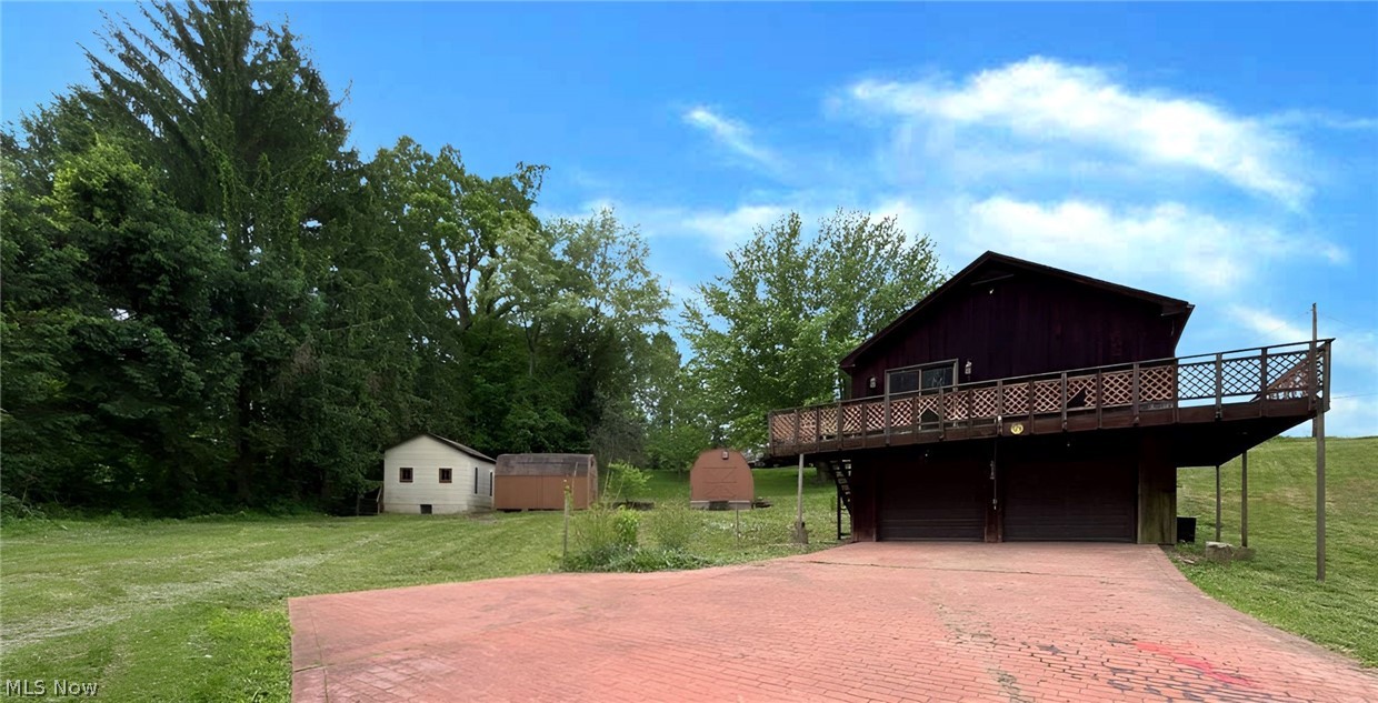 414 Whiteman Hill Road Property Photo 1