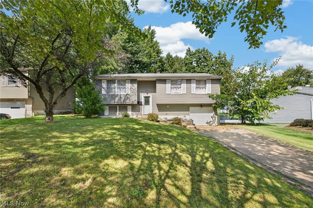 5124 Willow Crest Avenue Property Photo 1