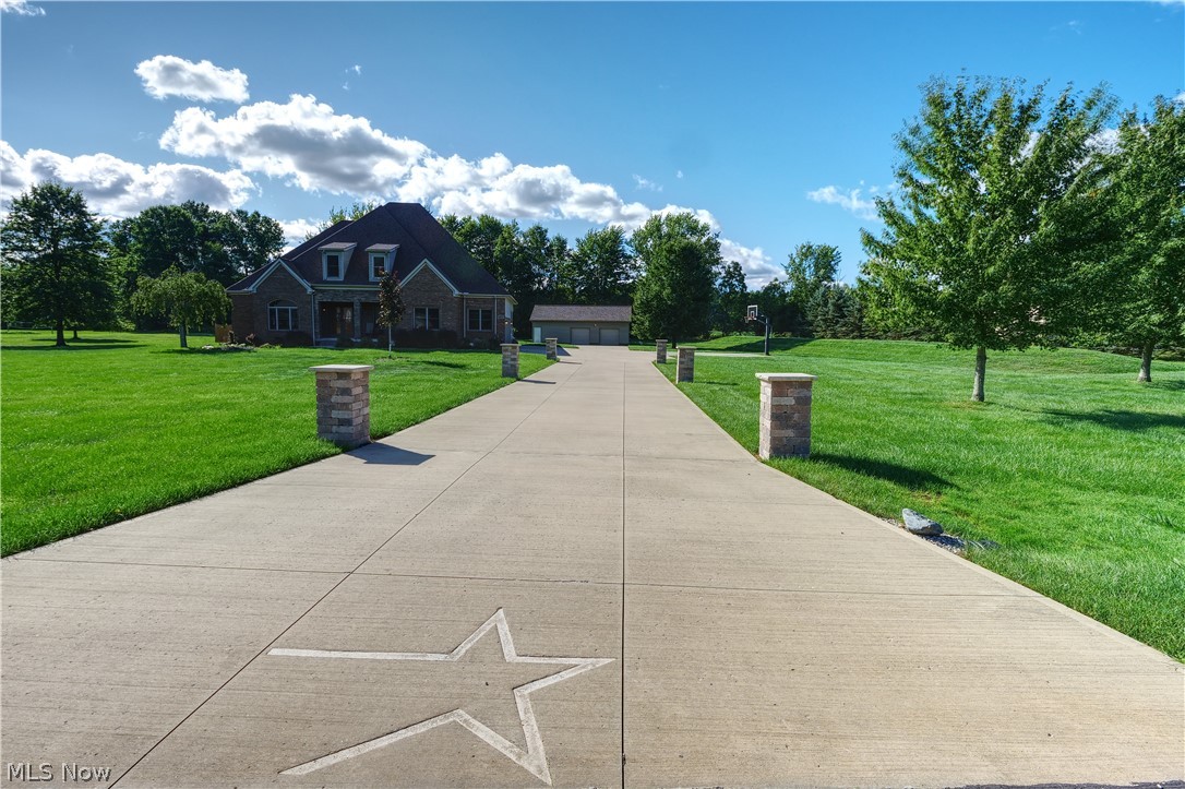 25785 Meadow Trail