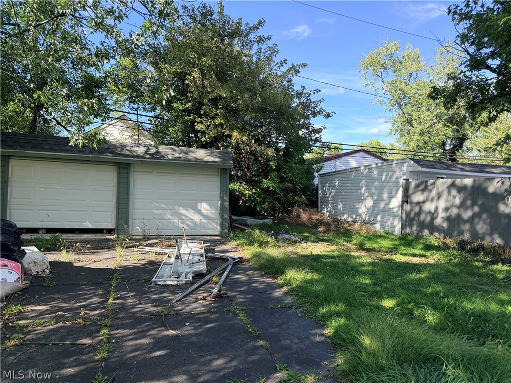 19907 Mountville Drive Property Photo 5