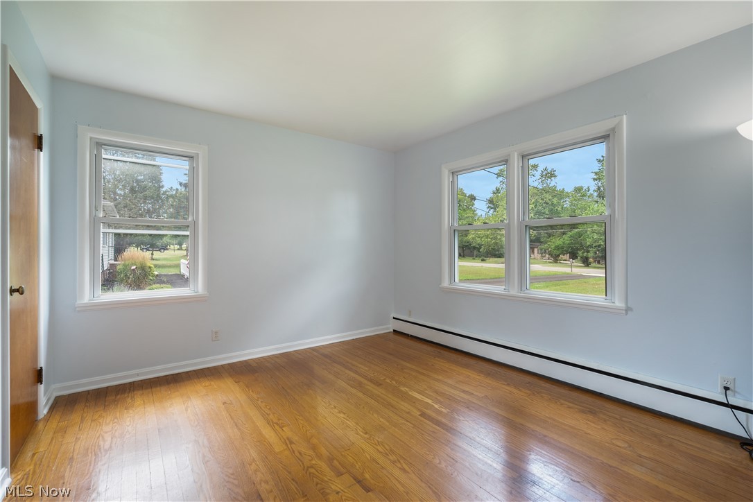 9371 Avery Road Property Photo 6