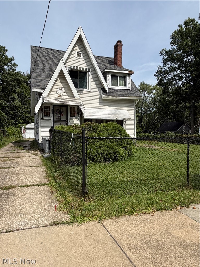 743 Bellevue Avenue Property Photo 1
