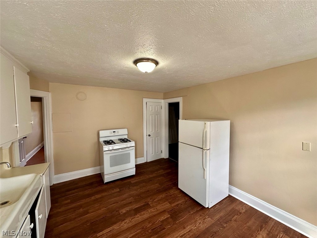 98 N Portage Path 6 Property Photo 3