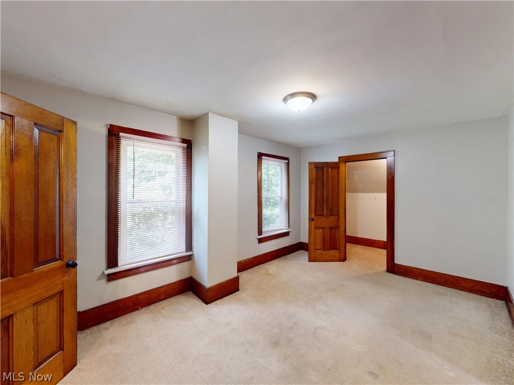 504 Sumner Street Property Photo 16