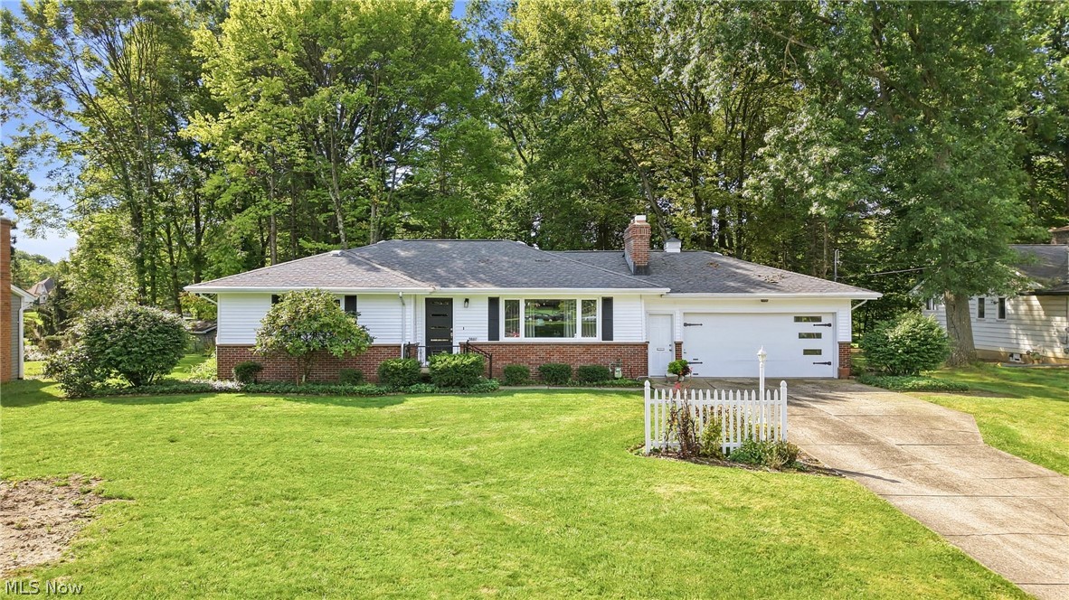 3861 Timber Lane Property Photo 1