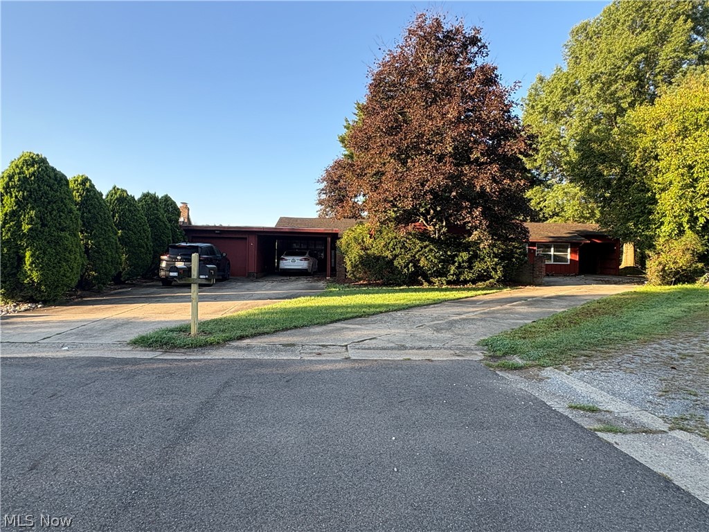 9708 Kennett Square Ne Property Photo 1