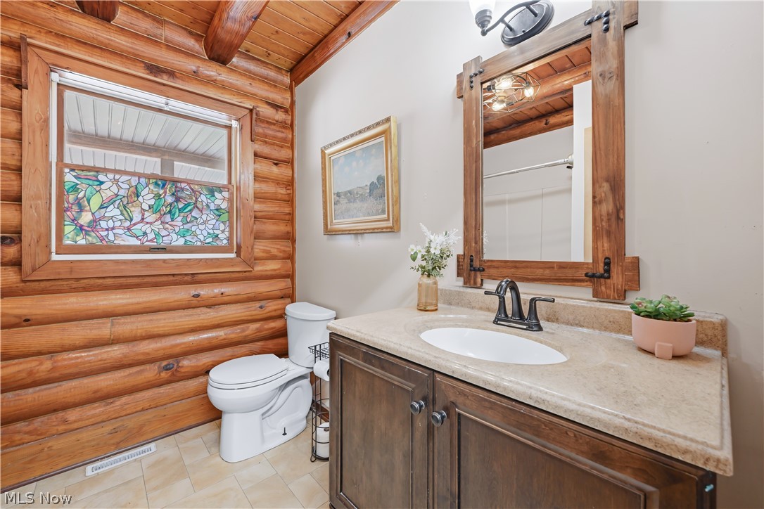 12425 Whitman Road Property Photo 24