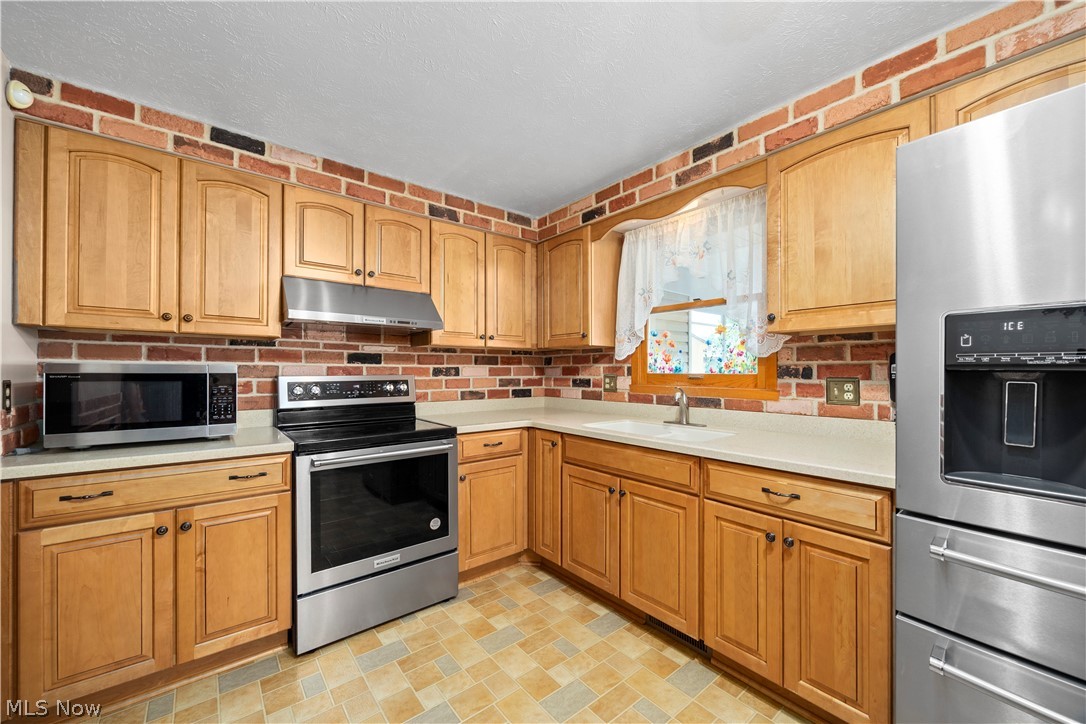 2823 Pease Lane Property Photo 11