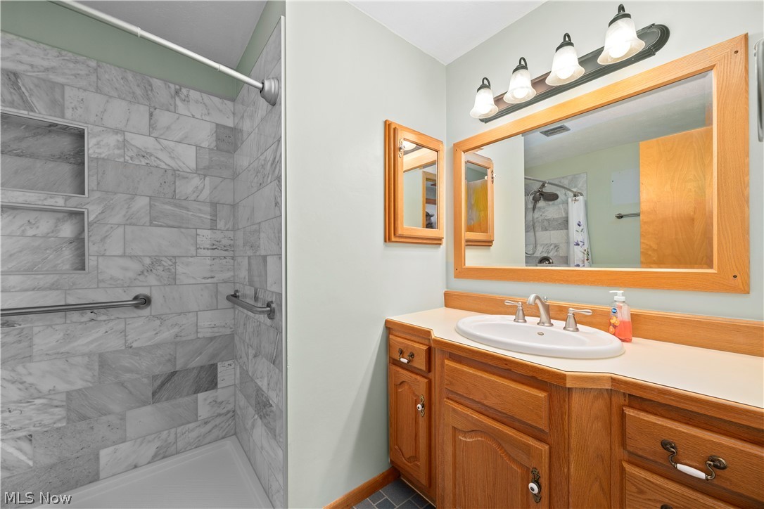2823 Pease Lane Property Photo 18