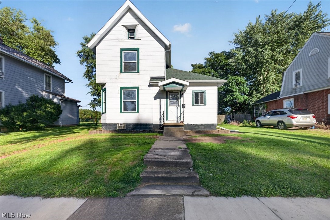820 6th Street Sw Property Photo 1