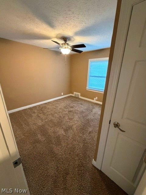 425 Hawkins Drive Property Photo 7