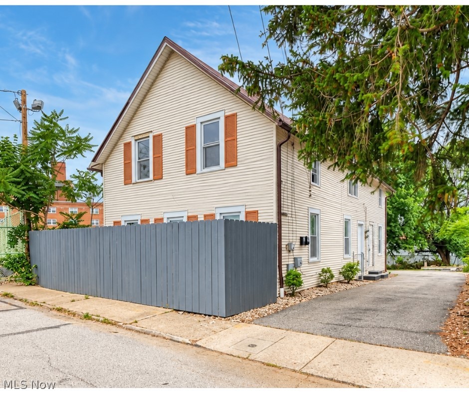 3602 Mobile Court