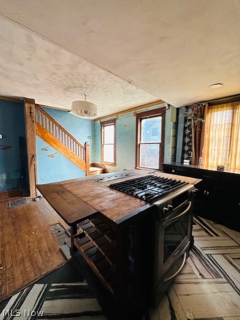 450 Washington Avenue Property Photo 8