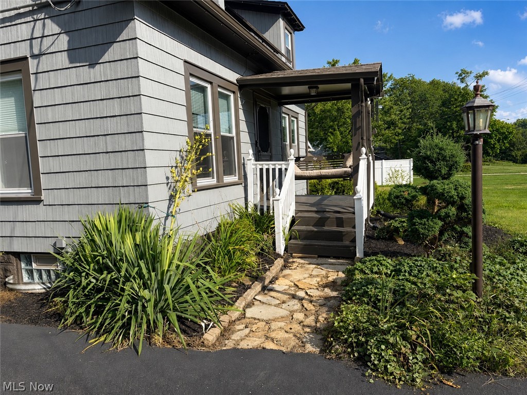 376 Fairgrounds Road Property Photo 5