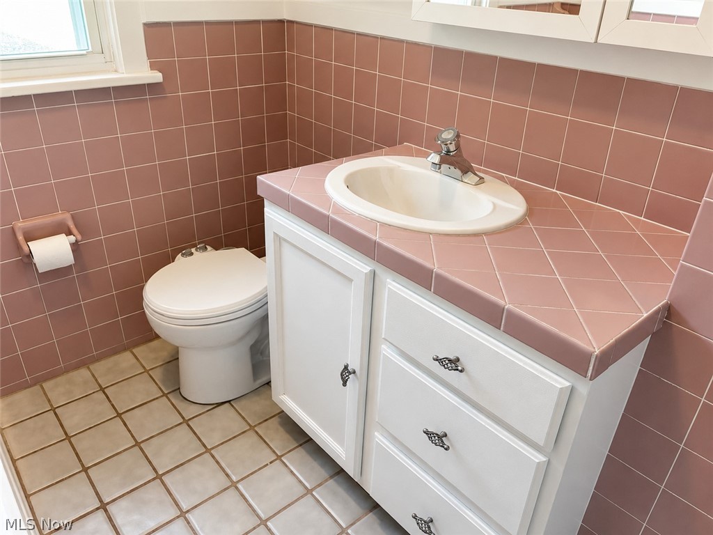 376 Fairgrounds Road Property Photo 15
