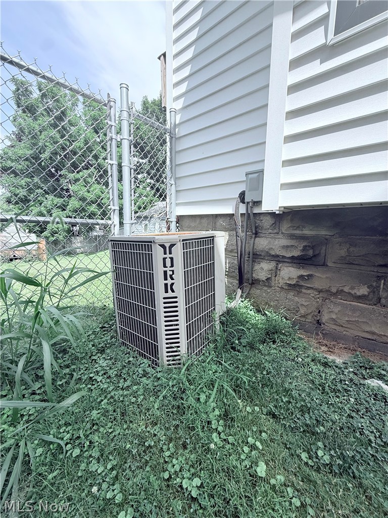2132 10th Street Sw Property Photo 9