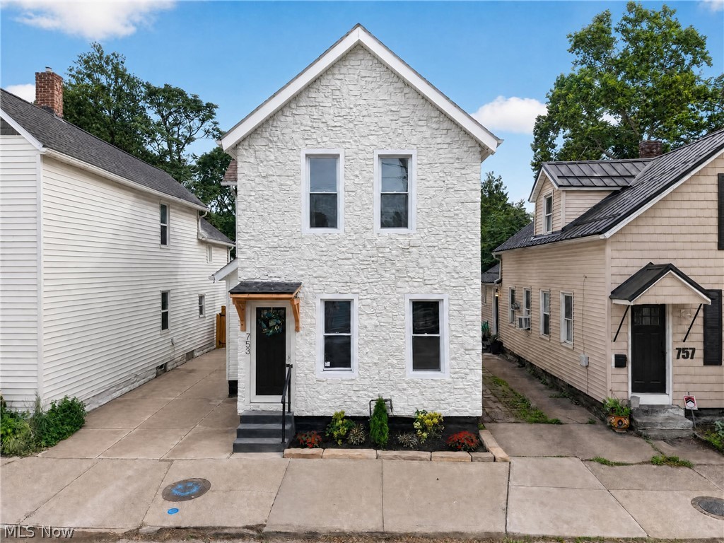 753 Brayton Avenue Property Photo 1