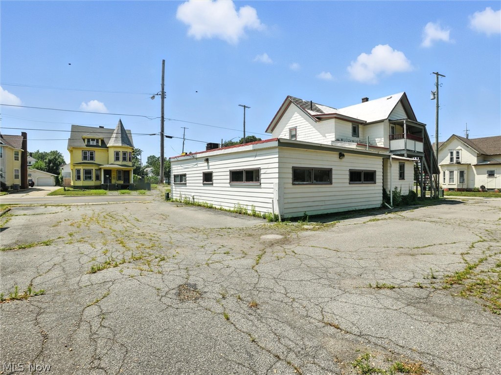 244 Mill Street Property Photo 5