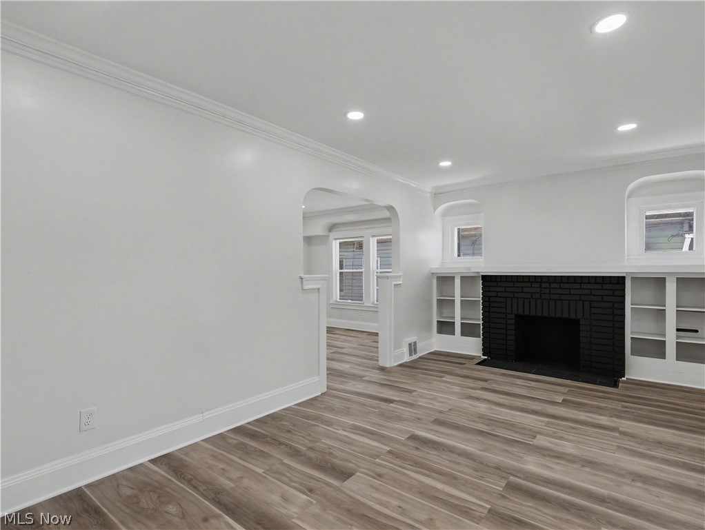 10316 Way Avenue Property Photo 5