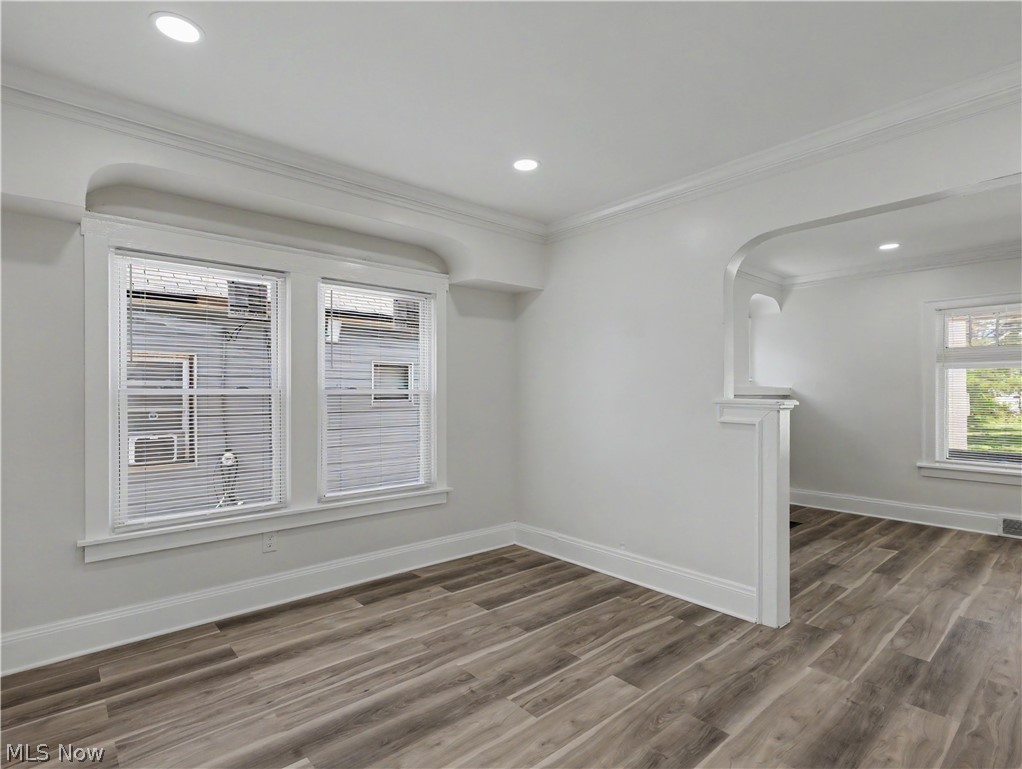 10316 Way Avenue Property Photo 8