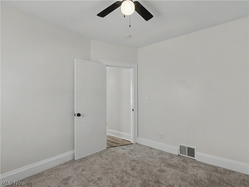 10316 Way Avenue Property Photo 17