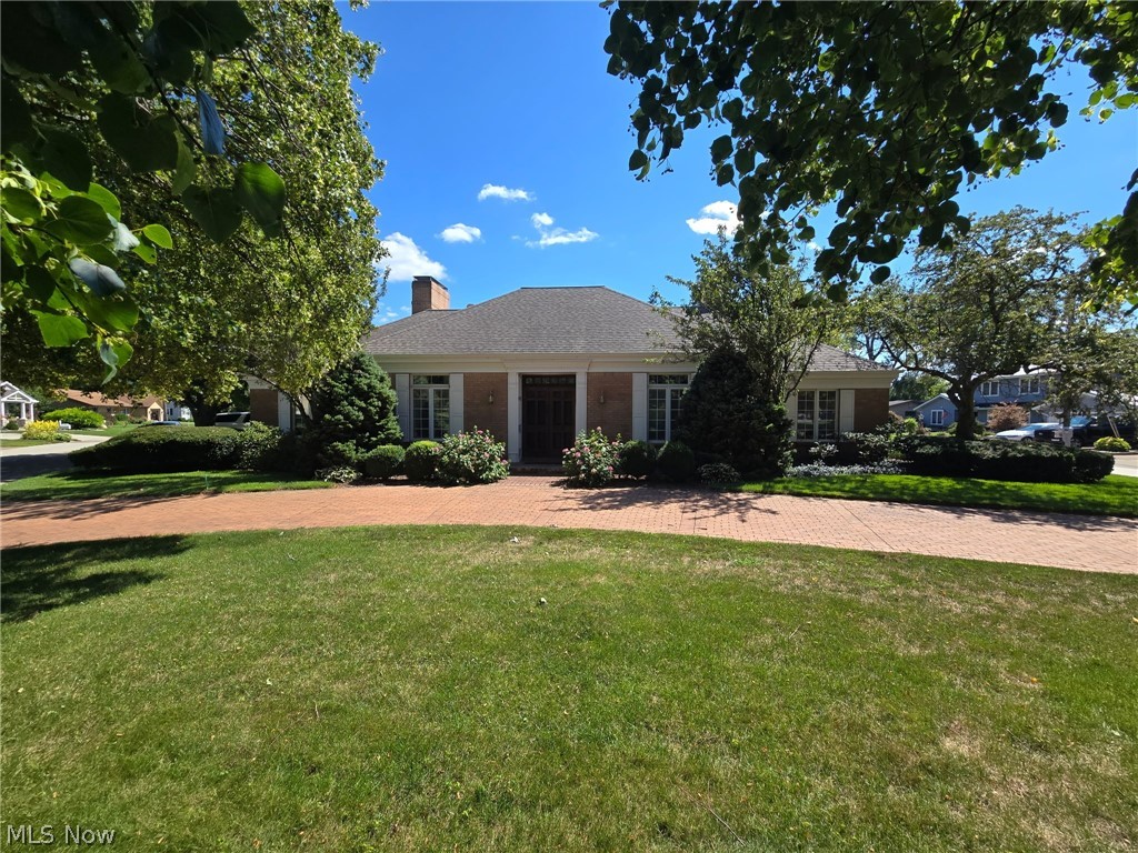 1711 Willow Drive