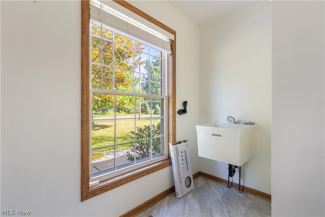 2124 Mount Pleasant Street Ne Property Photo 19